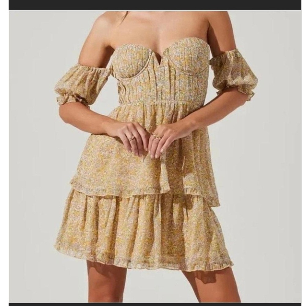 ASTR The Label Floral Mini Dress Yellow Off Shoulder Tiered XS